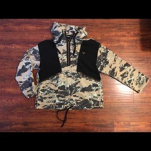 True Religion men hoodie size medium